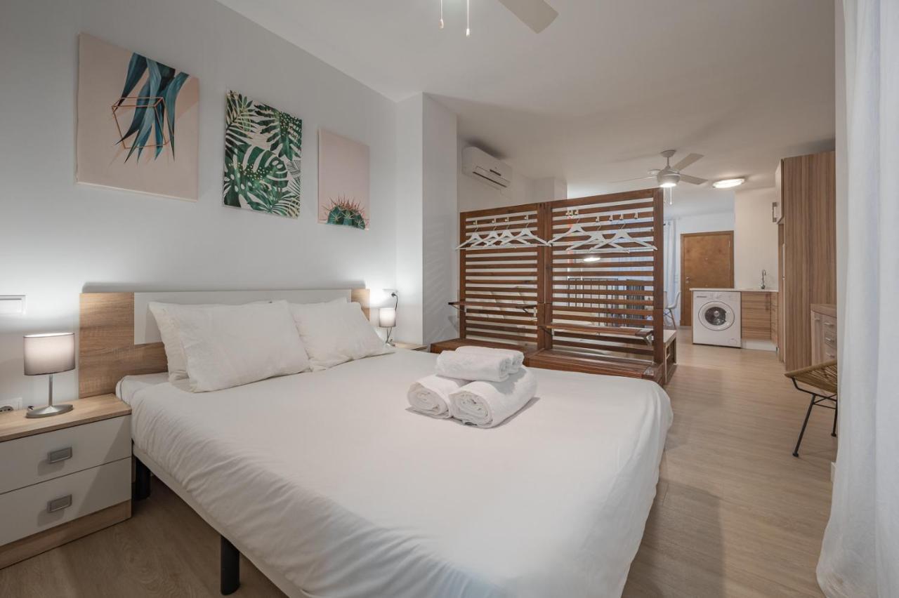 Suite Homes Parras Duplex Малага Екстер'єр фото